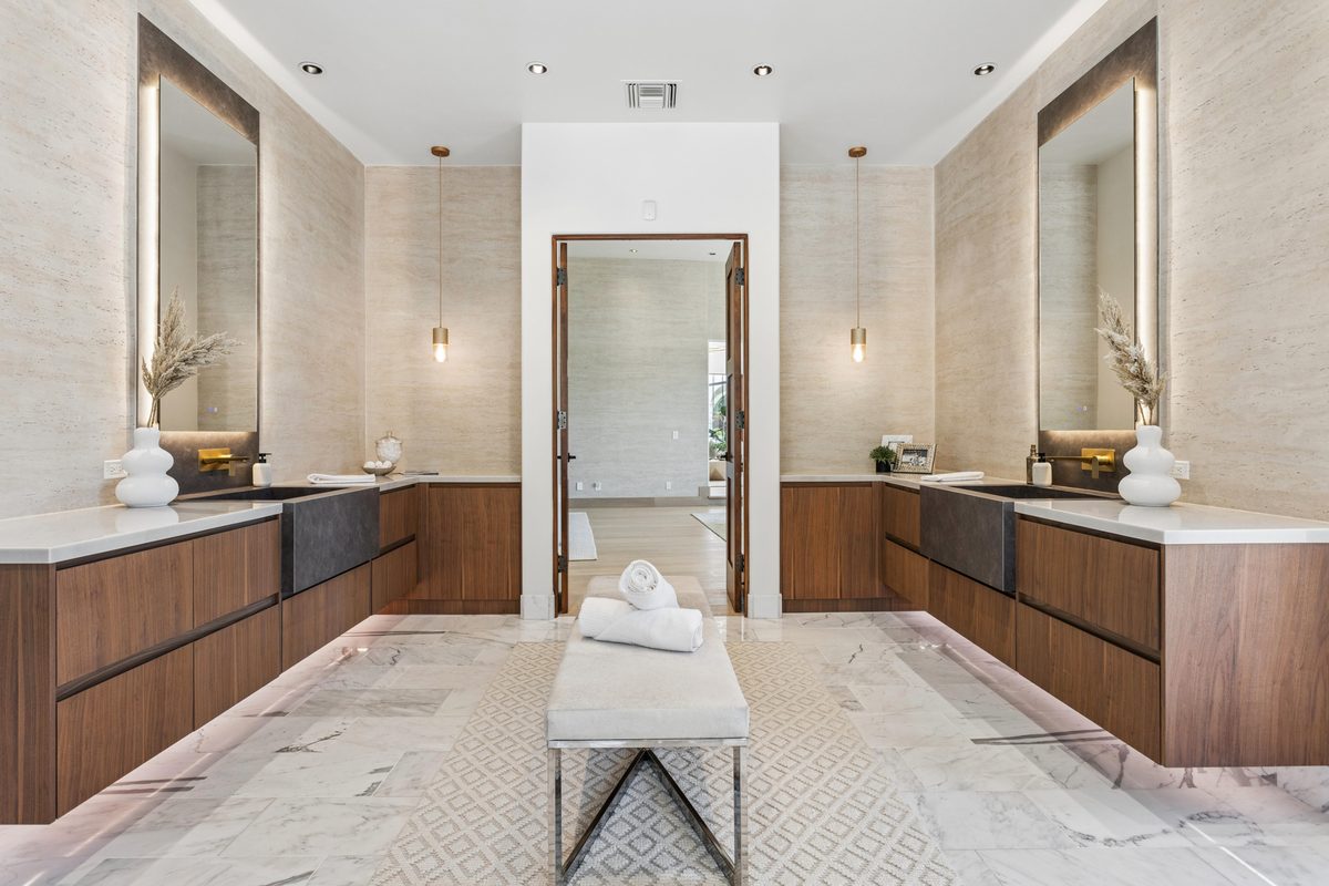 Primary bath vanities with MCM stone backsplash walls, Paradise Valley